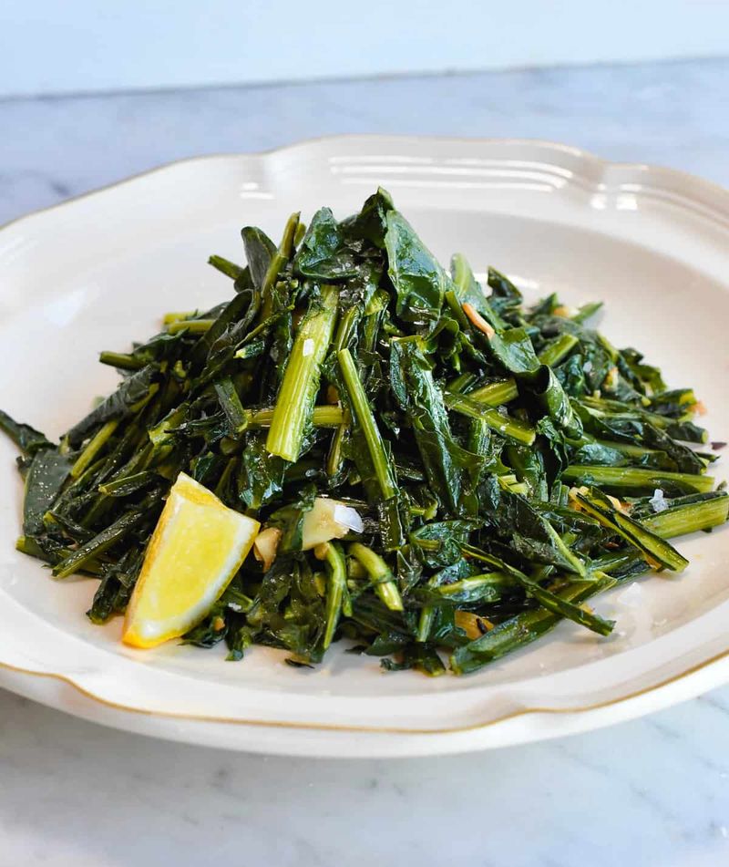 Dandelion Greens With Vinegar