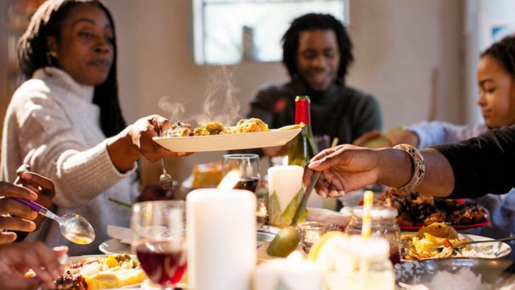 10 Dining Etiquette Mistakes To Avoid + 5 That Are Worse