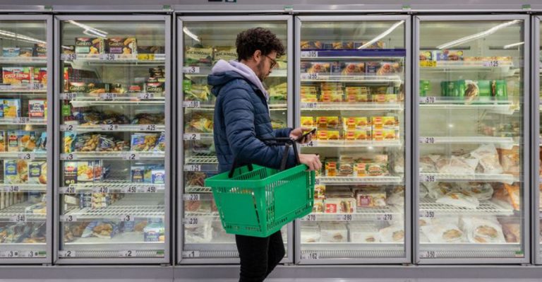 10 Frozen Food Favorites I Always Grab As An Aldi Employee