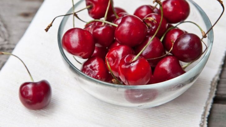15 Foods That Are Naturally Rich In Melatonin