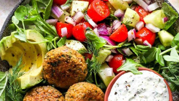 15 Must-Try Recipes To Lose Weight After 40, Plus 5 That’ll Quickly Become Your Go-To