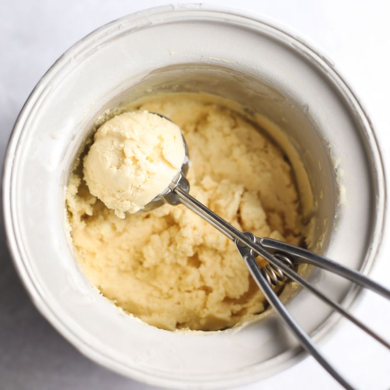 Crema (Custard)