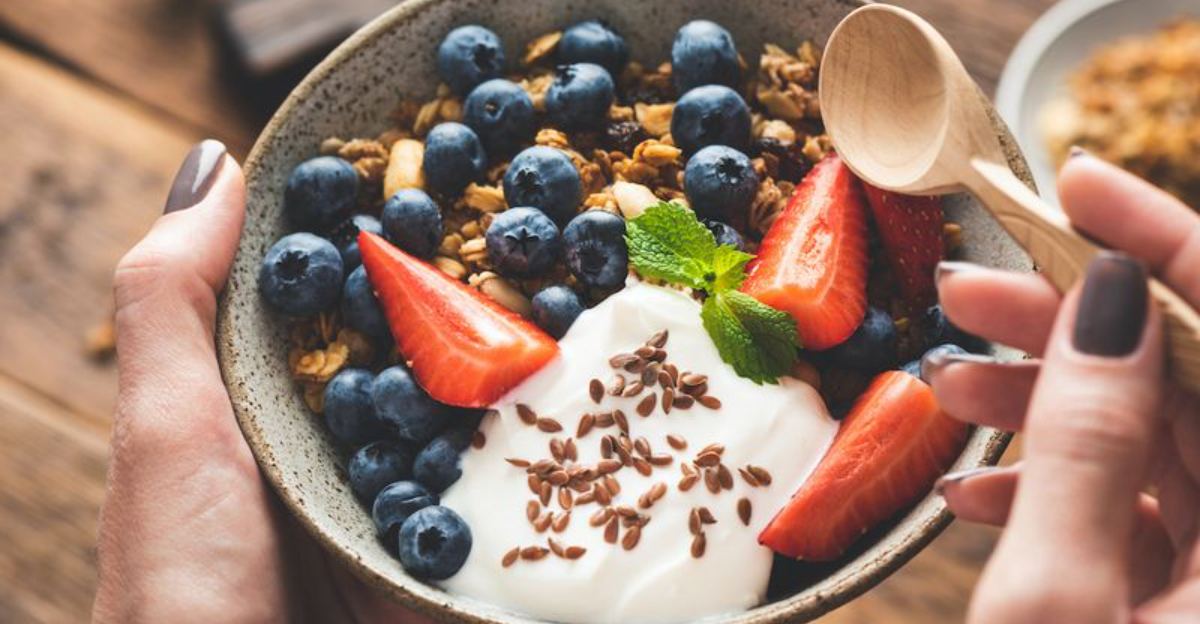 benefits of having yoghurt in the evening