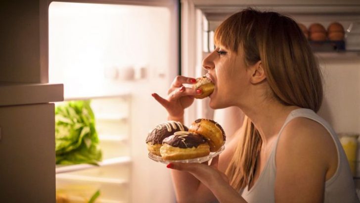 9 Junk Food Craving Triggers + 9 Simple Fixes