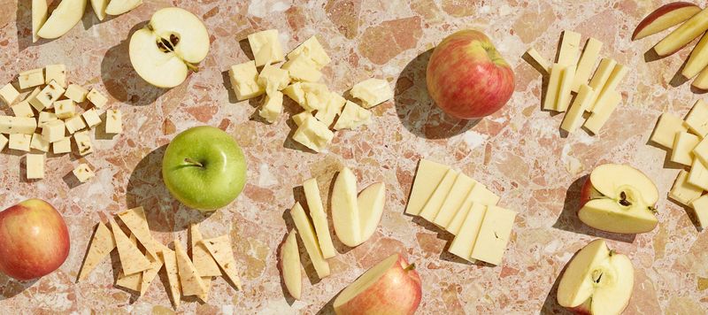 Apple Slices And Cheddar Cheese