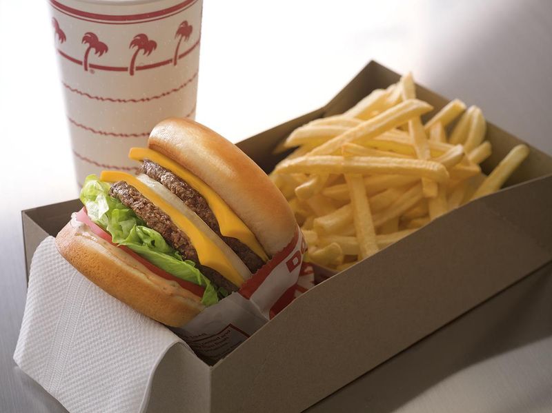 Arizona: In-N-Out Burger