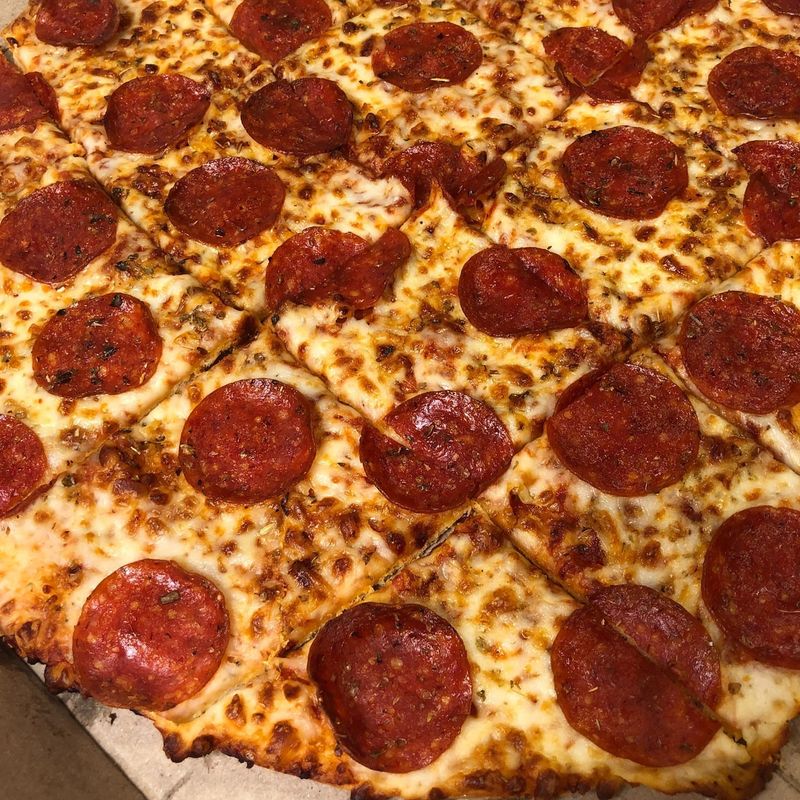 Domino’s Thin Crust Pepperoni