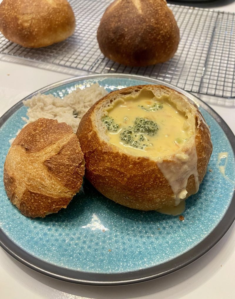 Order Soup In A Bread Bowl—Then Get The Lid Toasted