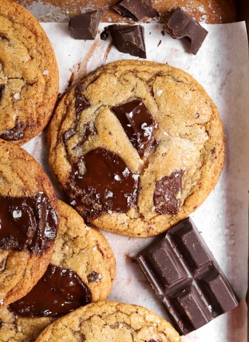 Bakery-Style Chocolate Chip Cookies