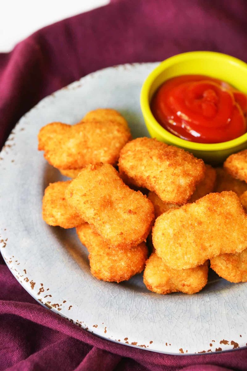 Chicken Nuggets With Applesauce