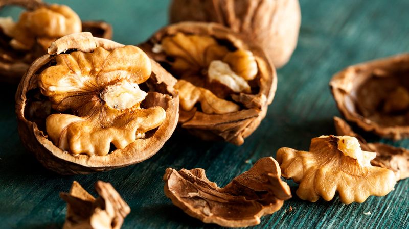 Stutz Packing's Walnut Worry