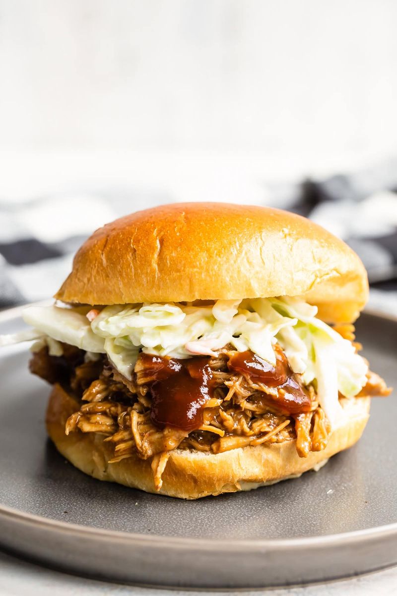 Slow Cooker Pulled Pork Sandwiches