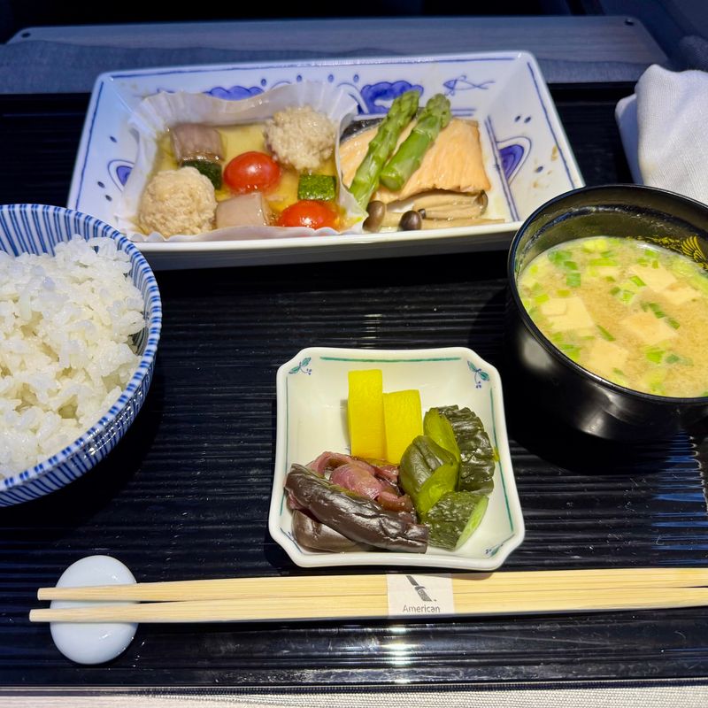 ANA’s Seasonal Bento-Style Courses