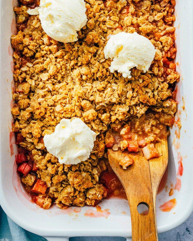 Rhubarb Crumble