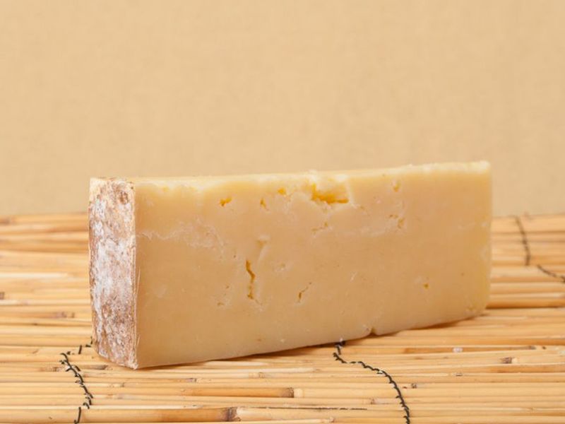 Montgomery's Cheddar: Chef Elizabeth's British Heritage Pick