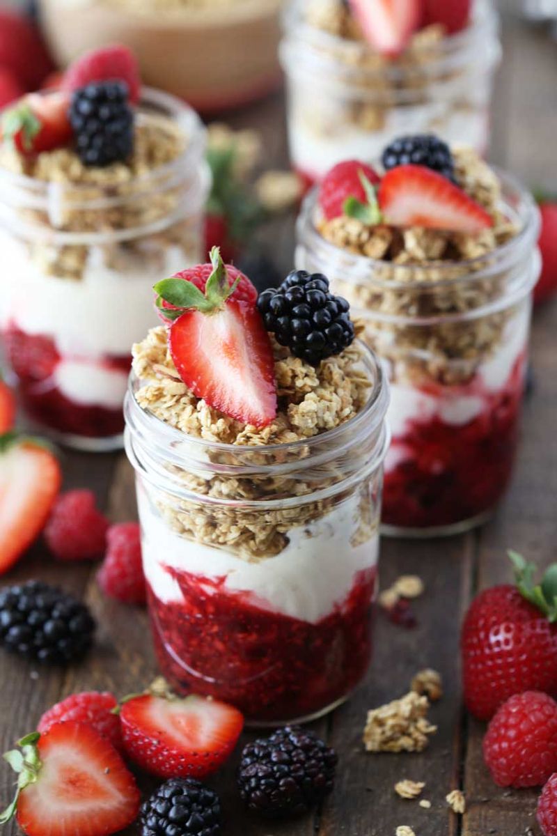 Berry Yogurt Granola Parfait Jars