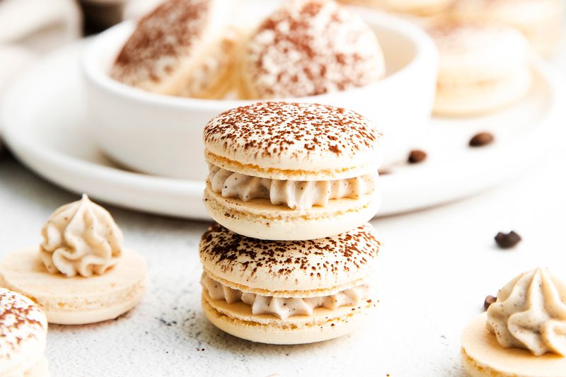 Tiramisu Macarons
