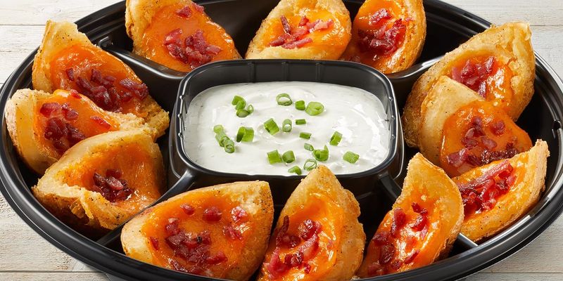 TGI Friday's Loaded Potato Skins & Mozzarella Sticks Platter
