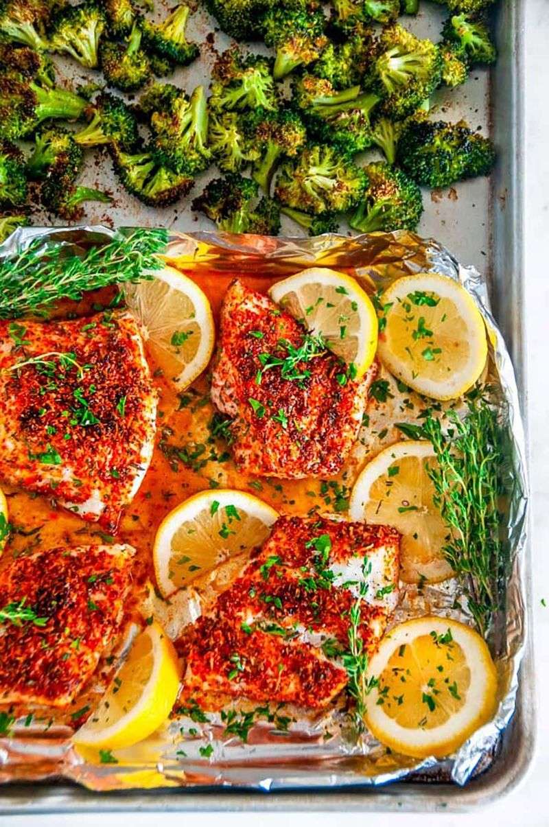 Herb-Roasted Cod With Lemony Broccoli