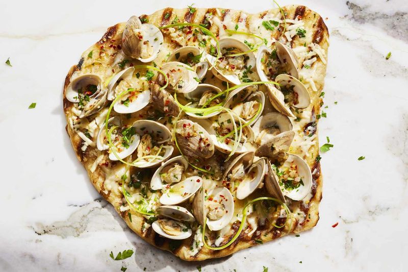 Connecticut – Grilled Clam Pizza