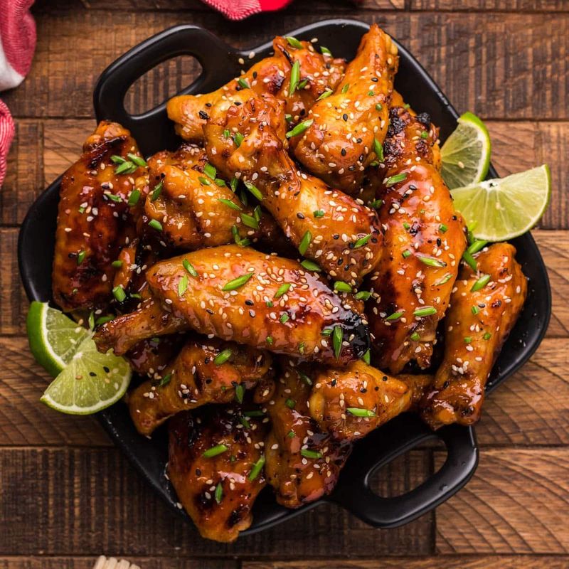 Honey Sriracha Chicken Wings