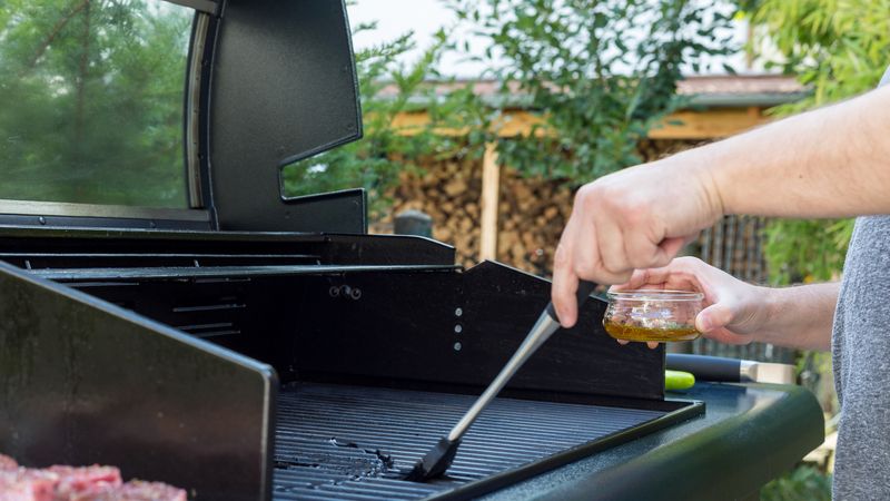 Oil The Grates, Not The Food