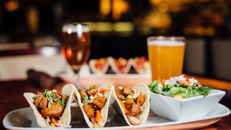 Disney Springs Happy Hours – Yes, They Exist!