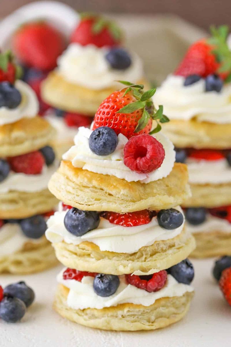 Berry Cream Puff Pastries