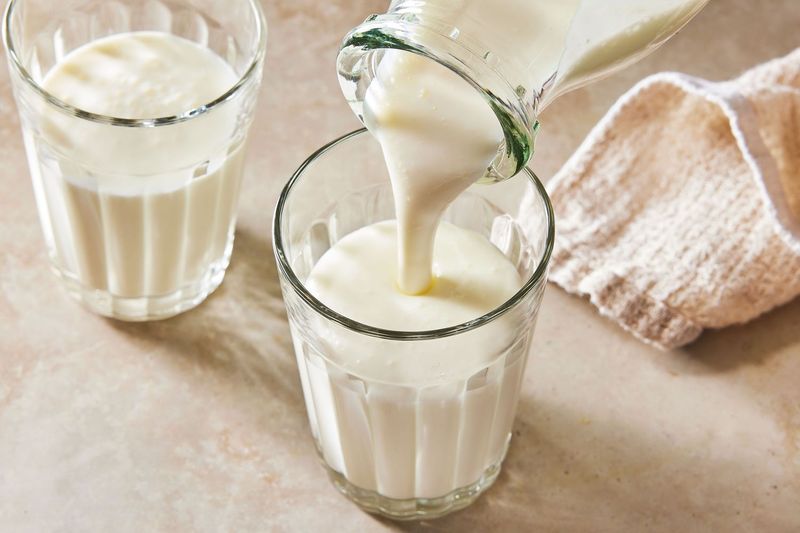 Raw Milk Buttermilk