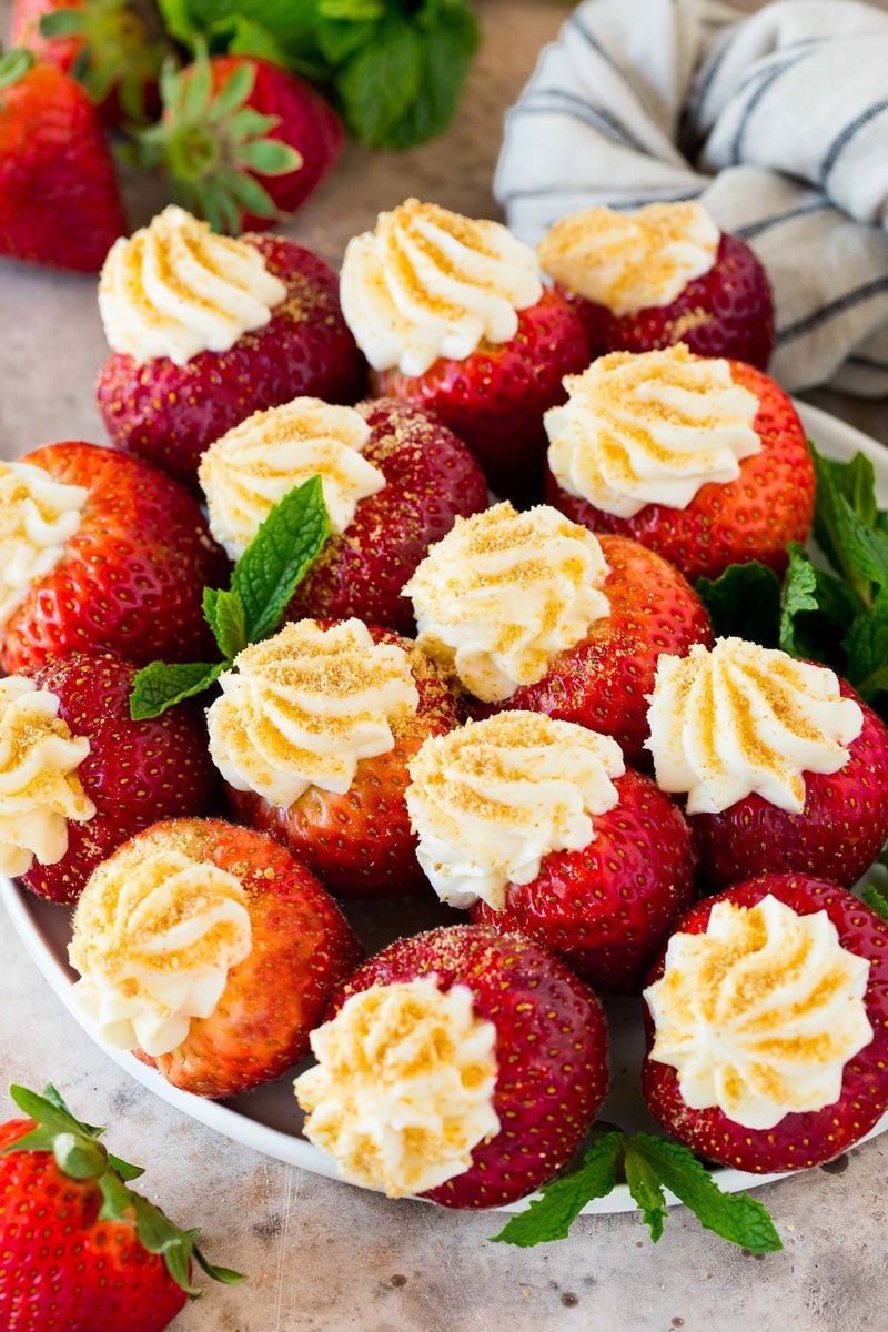 Cheesecake-Stuffed Strawberries