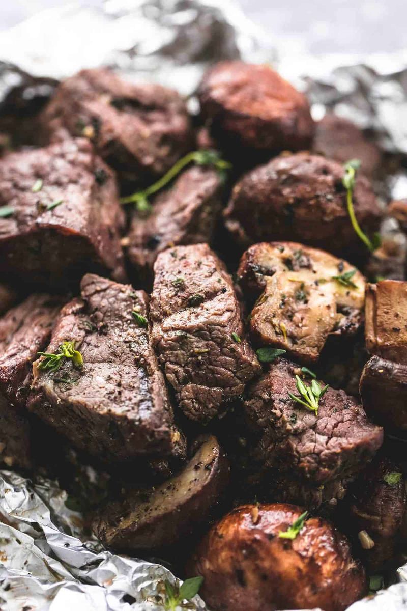 Foil-Packet Mushrooms With Garlic Butter