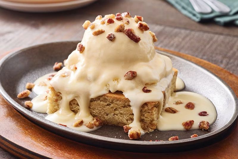 Applebee's Sizzlin' Butter Pecan Blondie