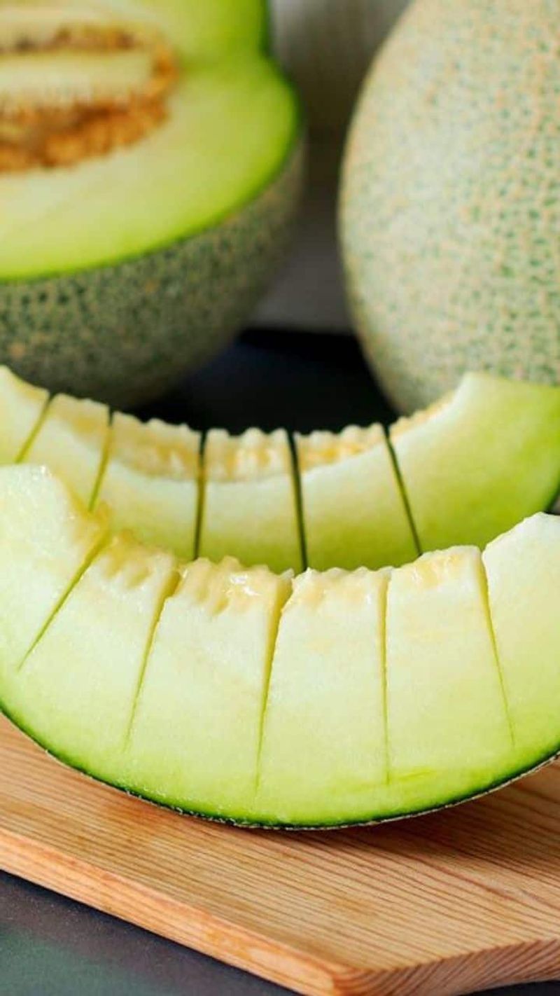 Skin-Loving Vitamin C Bomb
