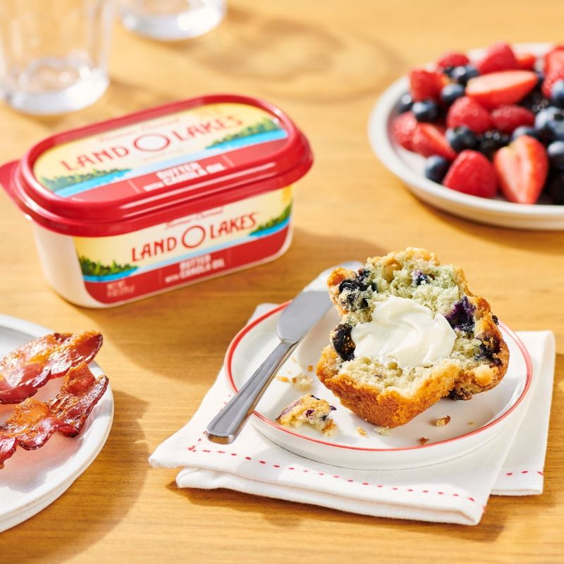 Land O'Lakes Butter with Canola Oil