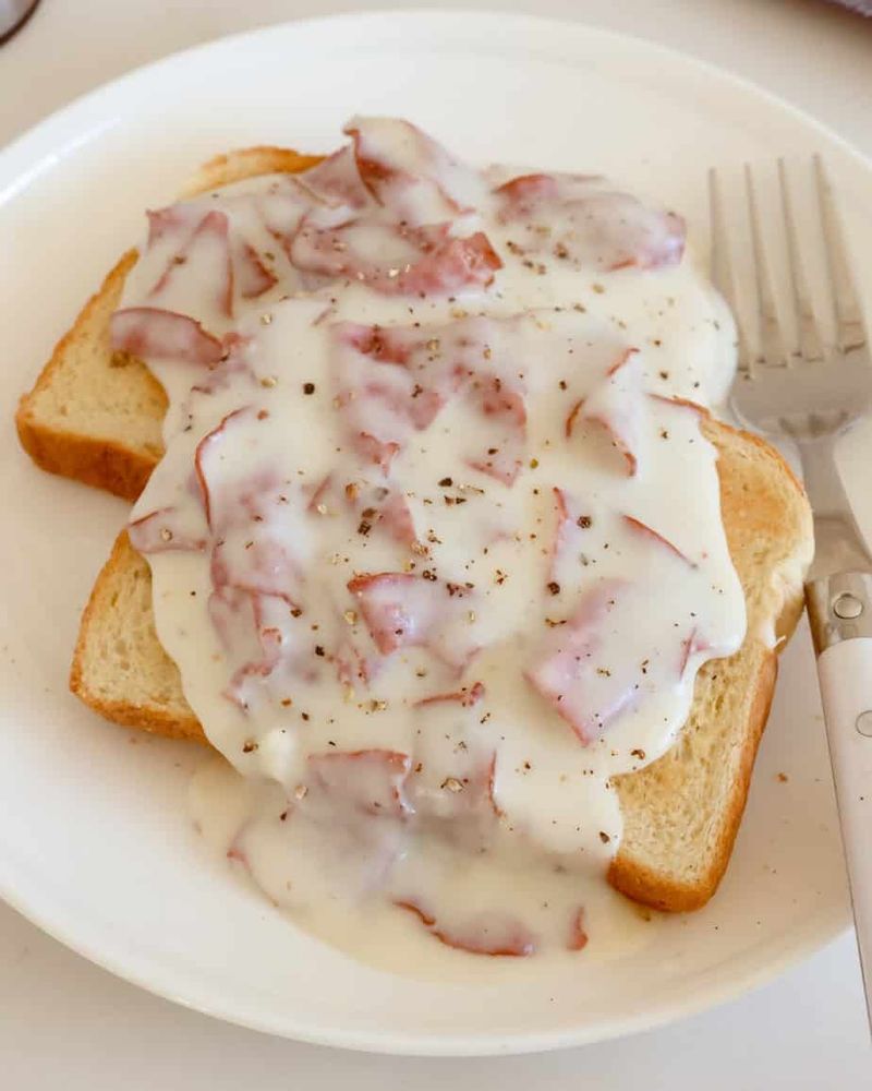 Creamed Chipped Beef On Toast