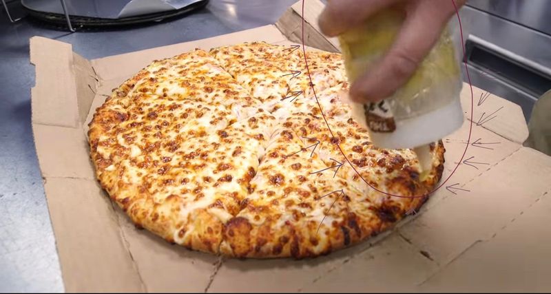 Domino’s Pizza Crust (Pre-2009 Version)