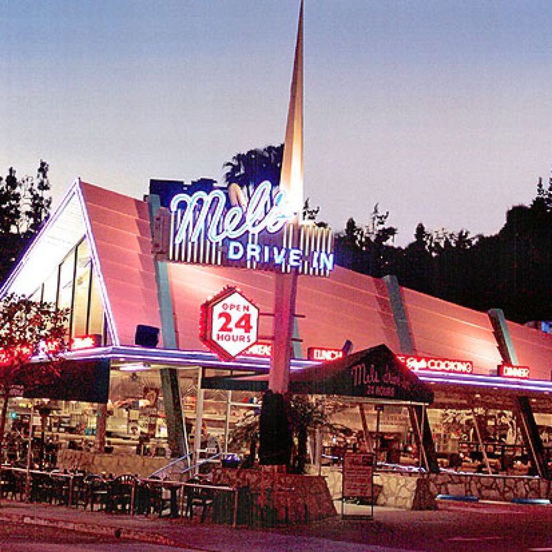 Mel's Drive-In - American Graffiti