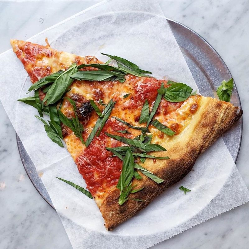 Little Italy Pizza: Midtown Midnight Marvel