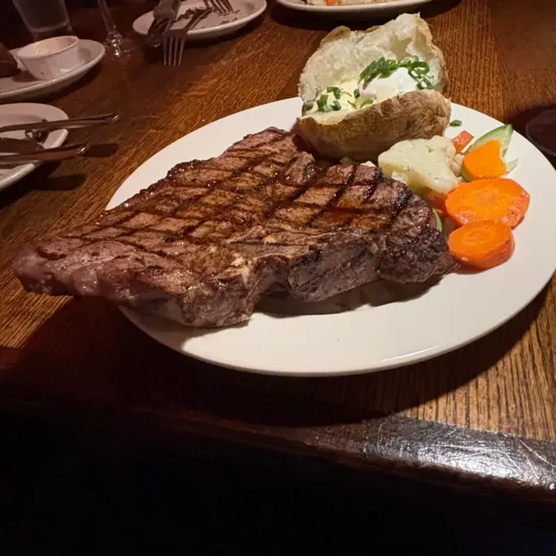 Hunter Steakhouse (Oceanside, CA)