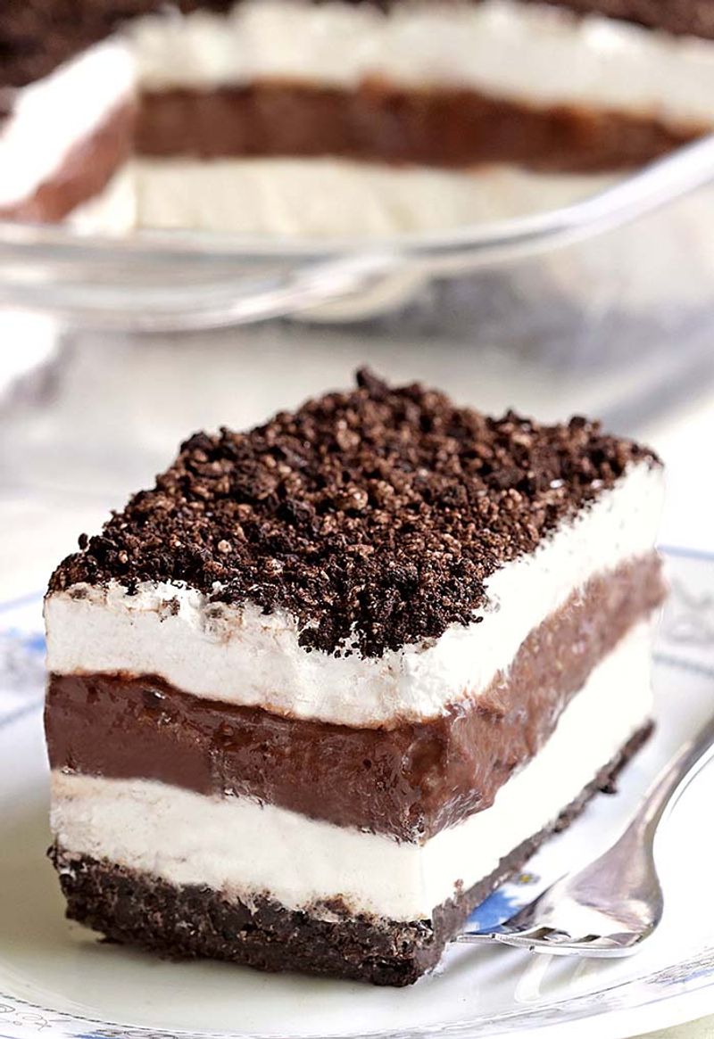 No-Bake Oreo Lasagna