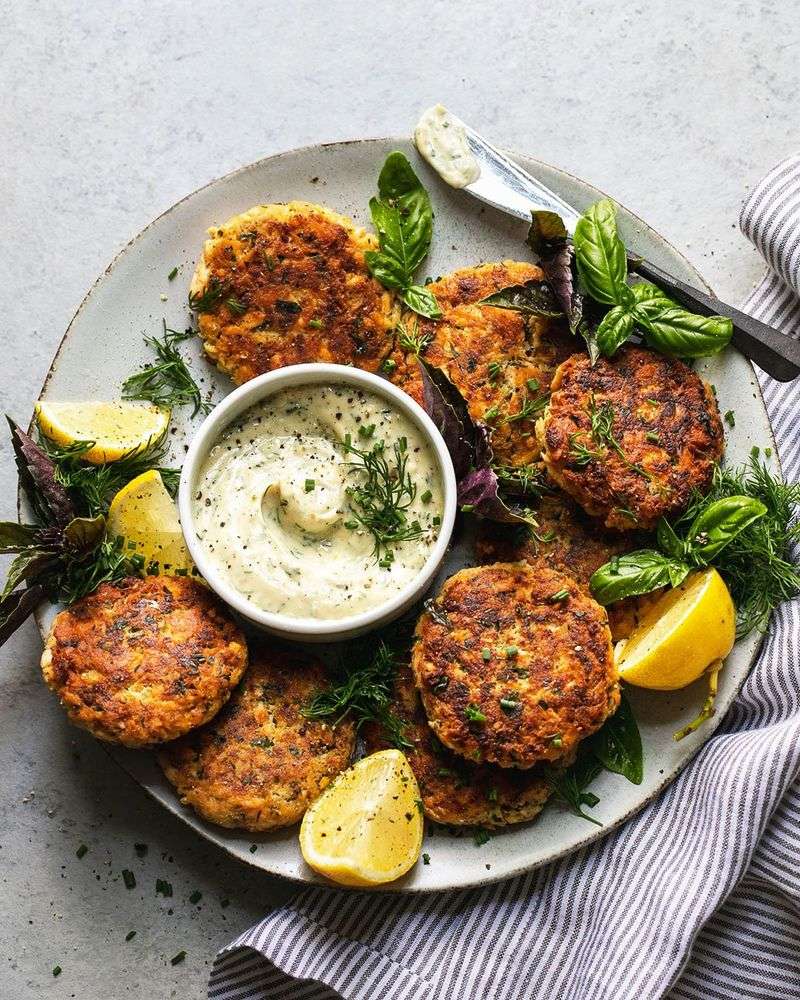 Lemon Dill Salmon Patties