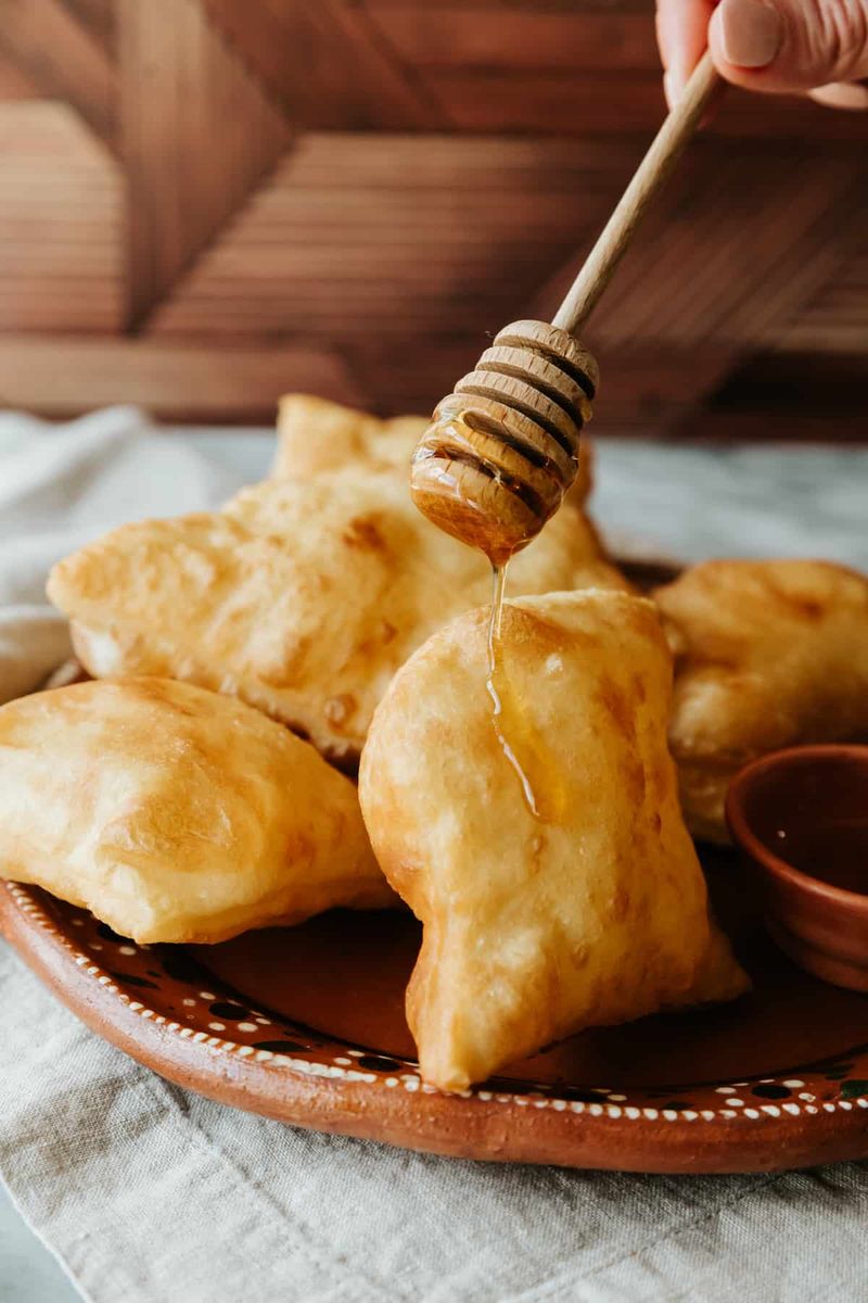 New Mexico's Sopapillas With Honey