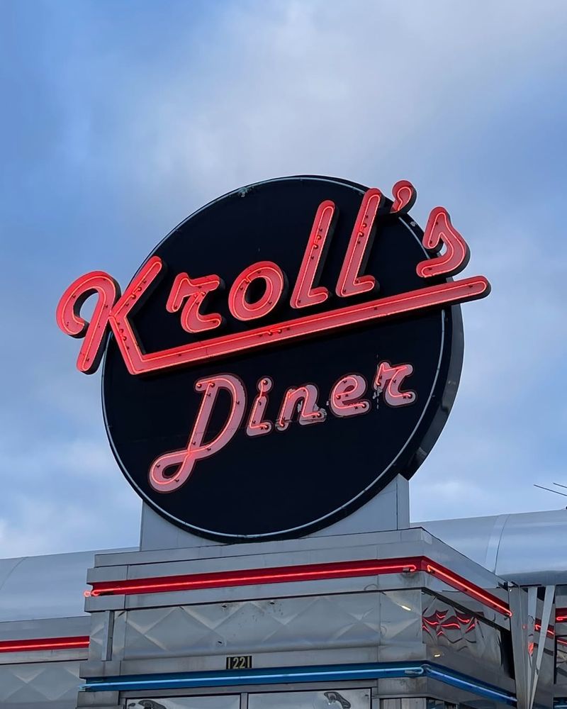 North Dakota - Kroll’s Diner