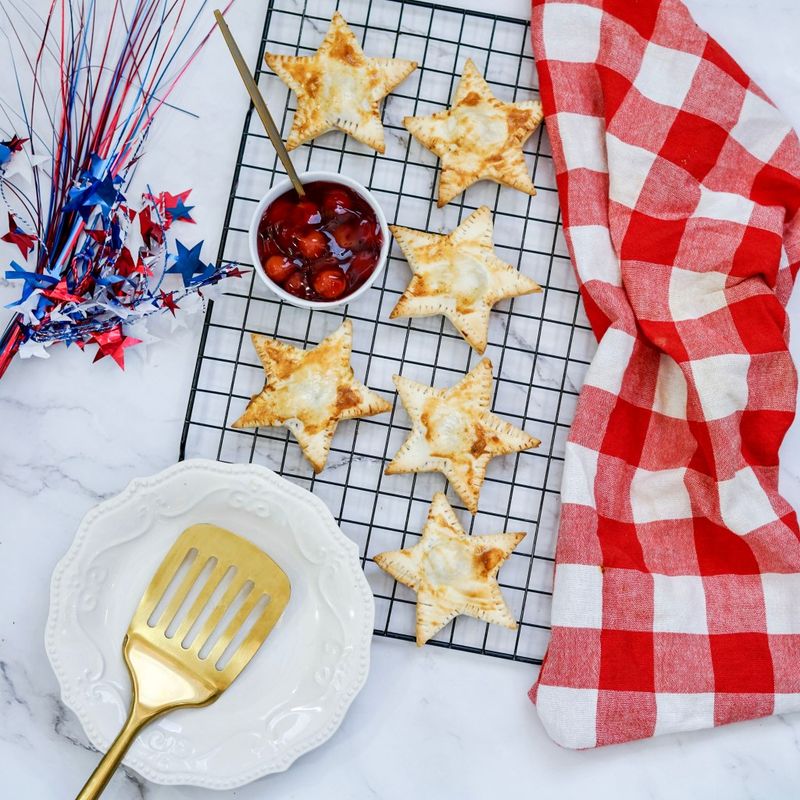 Homemade Cherry Hand Pies