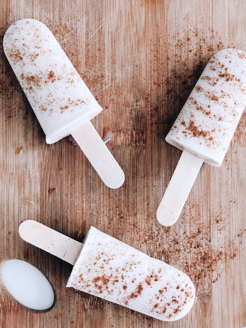 Horchata Cinnamon Pops