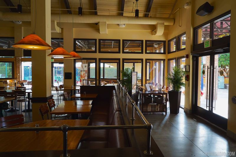 Wolfgang Puck Express