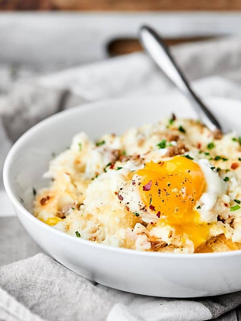 Mashed Potato Breakfast Bowls