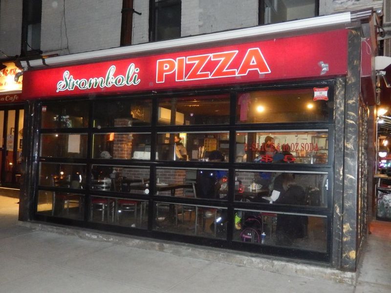 Stromboli Pizza: East Village Staple