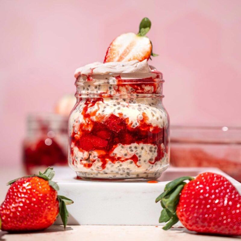 Strawberries And Cream Overnight Oats