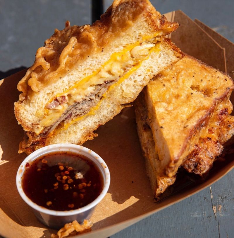 Deep-Fried Bacon Brisket Mac-n-Cheese Grilled Cheese